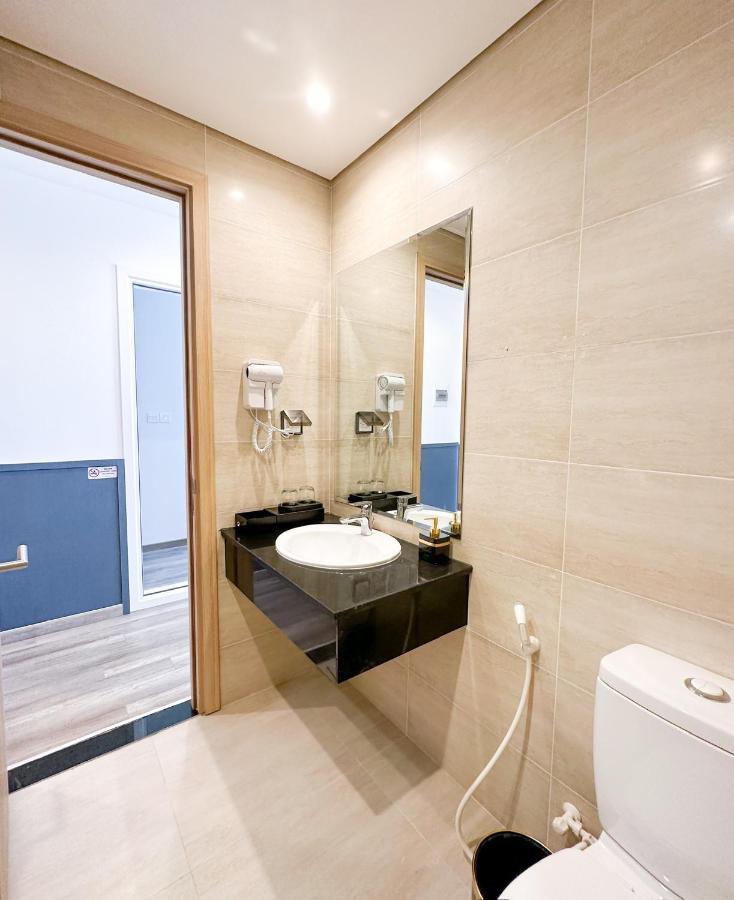 Kaira Boutique Hotel Дуонг-Донг Экстерьер фото